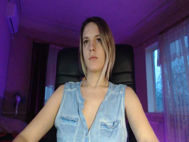 Live sex webcam photo for Babymur #272639684