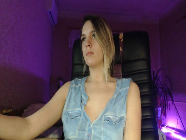 Live sex webcam photo for Babymur #272825228