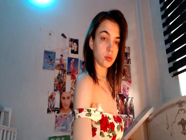 Live sex webcam photo for Bad_bitch_man #271863148