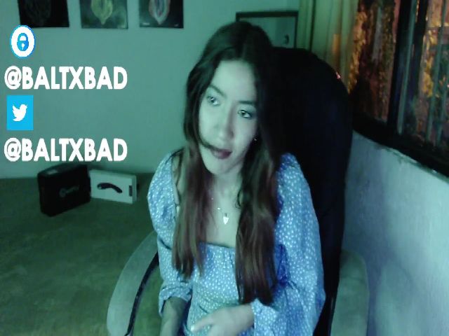 Live sex webcam photo for BaltxBad #271837113