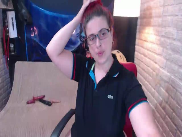 Live sex webcam photo for Beautgirls #272880053