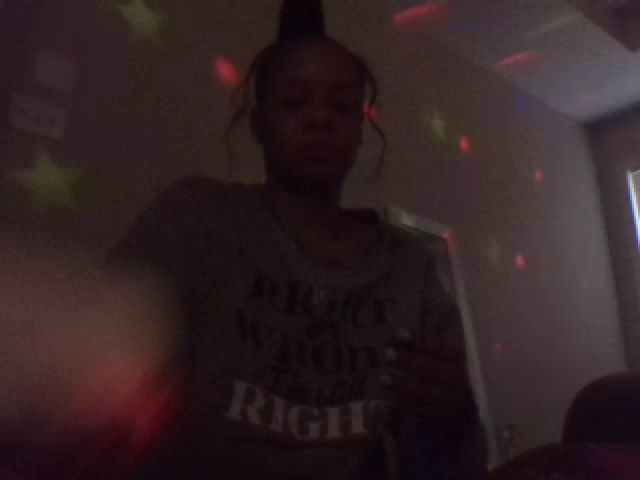 Live sex webcam photo for BeautifulKash #271748549