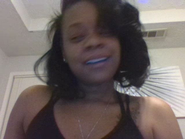 Live sex webcam photo for BeautifulKash #271891081