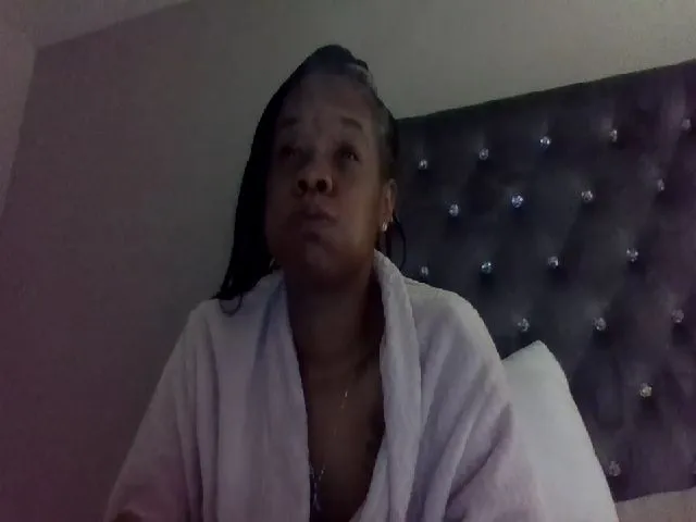 Live sex webcam photo for BeautifulKash #273100358