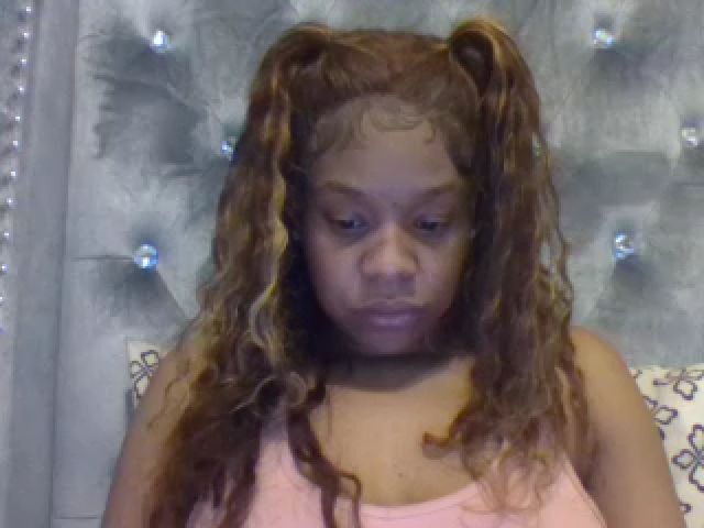 Live sex webcam photo for BeautifulKash #273555048