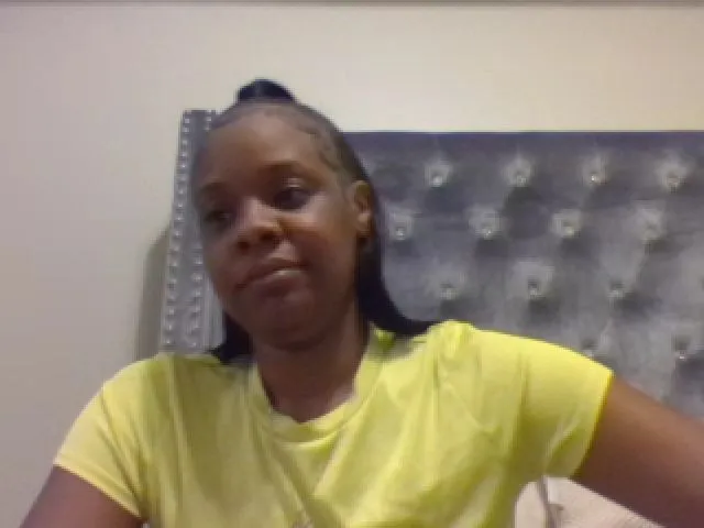 Live sex webcam photo for BeautifulKash #273683290