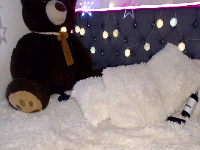 Live sex webcam photo for Beautifulunna #271800244