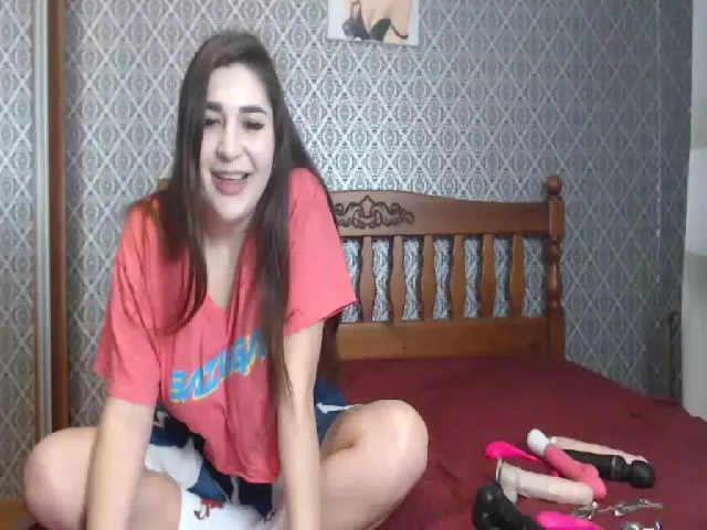 Live sex webcam photo for BeautyKissa #272623993