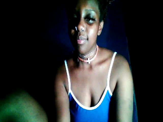 Live sex webcam photo for BelizeanDream #274520609