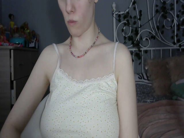 Live sex webcam photo for BellaRaim #272217233