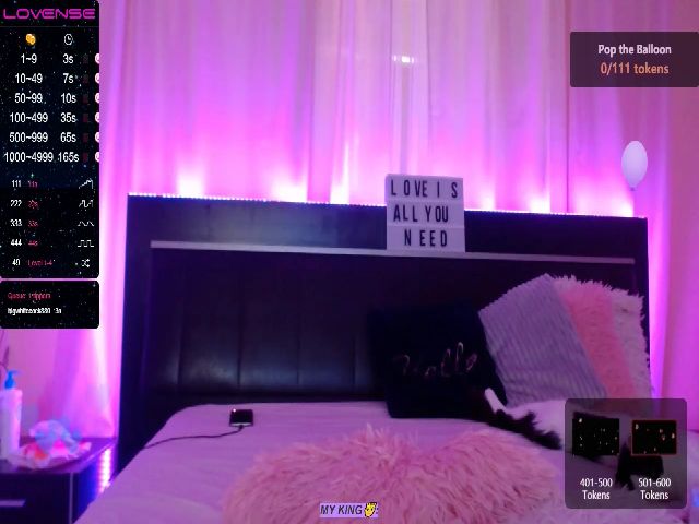 Live sex webcam photo for BellaRose05 #272080601