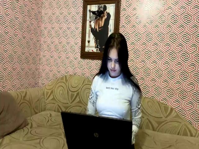 Live sex webcam photo for Bella_kisa #274043571