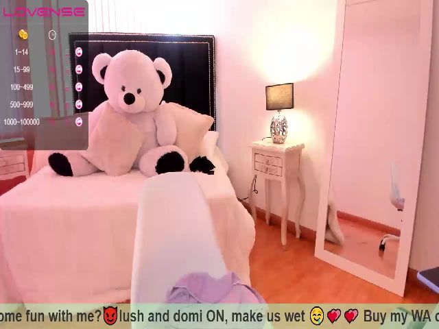 Live sex webcam photo for Bella_se #273154347