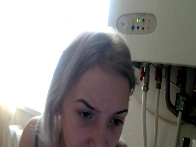 Live sex webcam photo for Bia99 #271840163