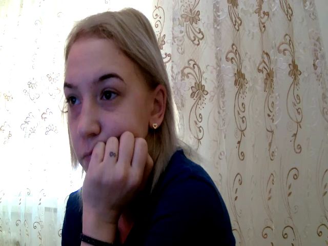 Live sex webcam photo for Bia99 #271863852