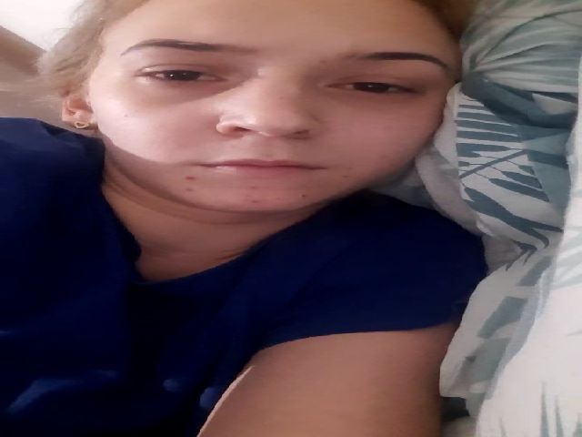 Live sex webcam photo for Bia99 #271865678