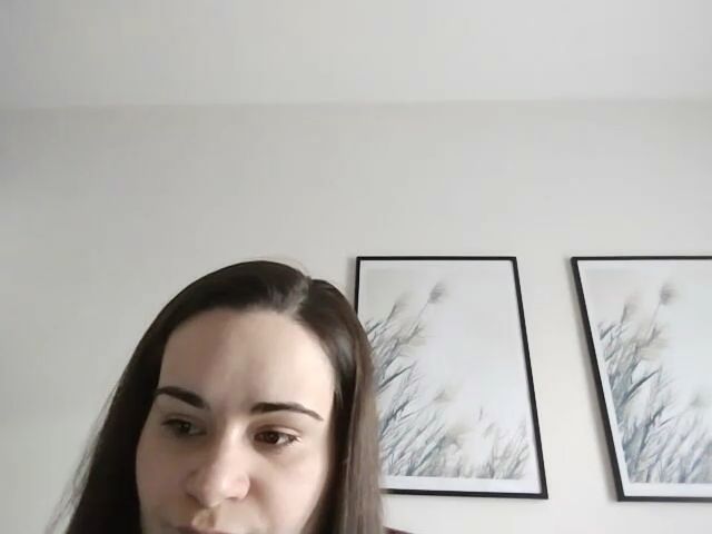 Live sex webcam photo for Bianca109 #273000460