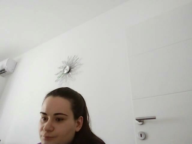 Live sex webcam photo for Bianca109 #273213223