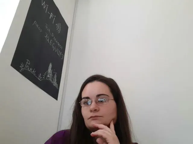 Live sex webcam photo for Bianca109 #273741928