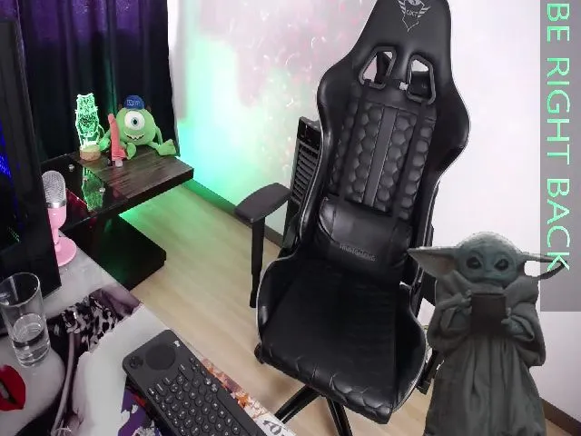 Live sex webcam photo for BiancaMiller #271567189