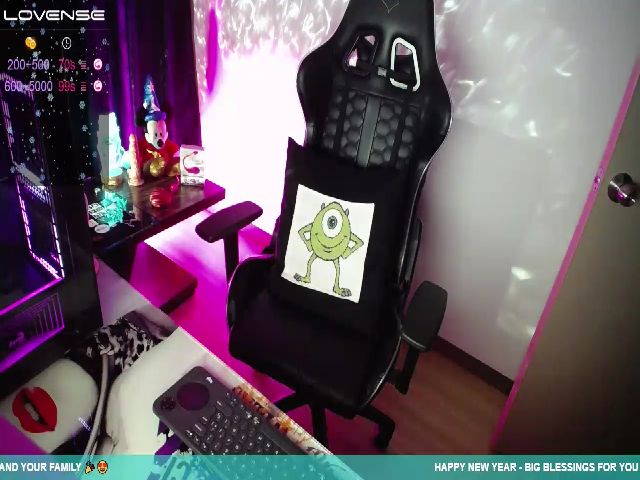 Live sex webcam photo for BiancaMiller #271826514