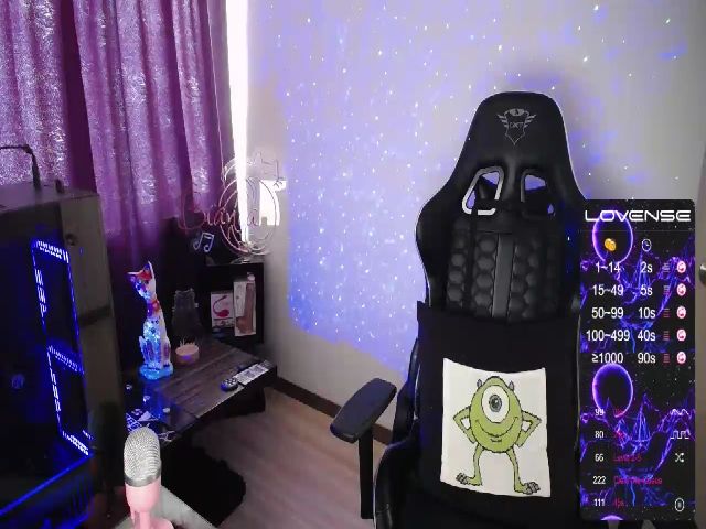 Live sex webcam photo for BiancaMiller #272253797