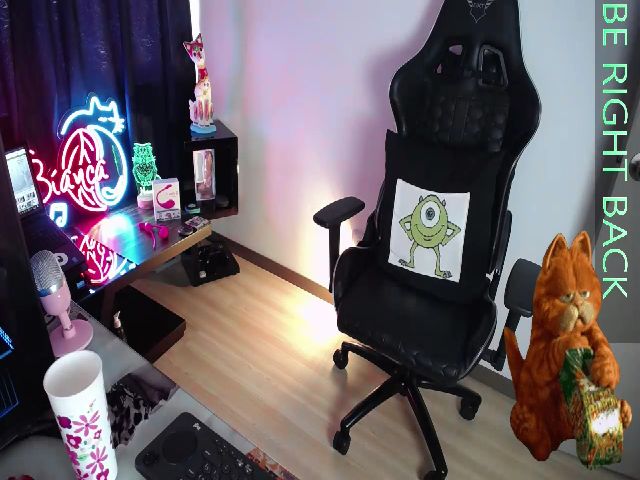 Live sex webcam photo for BiancaMiller #272317161