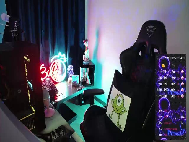 Live sex webcam photo for BiancaMiller #272328463