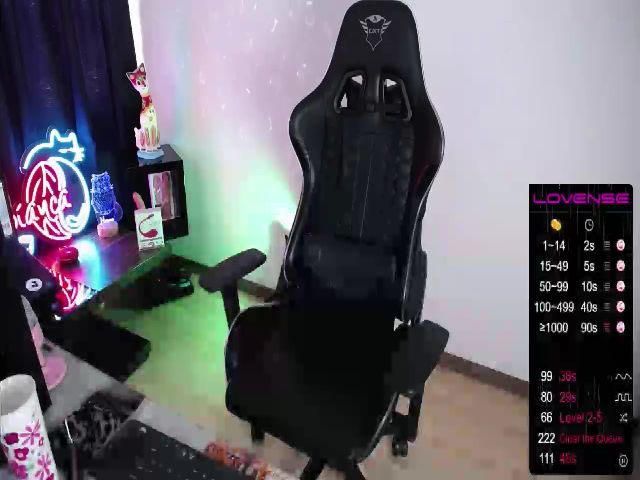 Live sex webcam photo for BiancaMiller #272386803