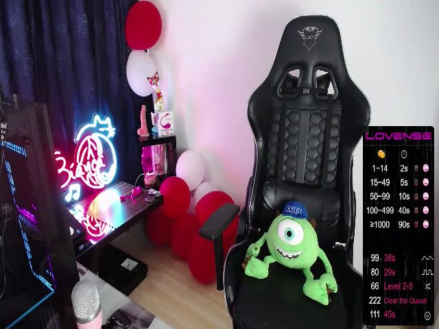 Live sex webcam photo for BiancaMiller #272499839