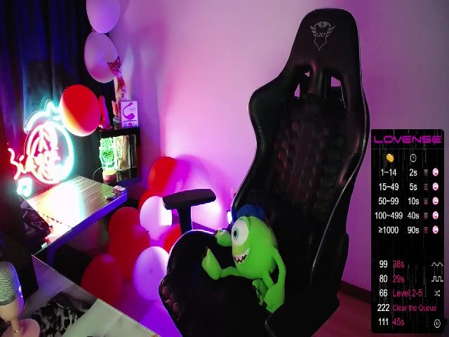 Live sex webcam photo for BiancaMiller #272551109