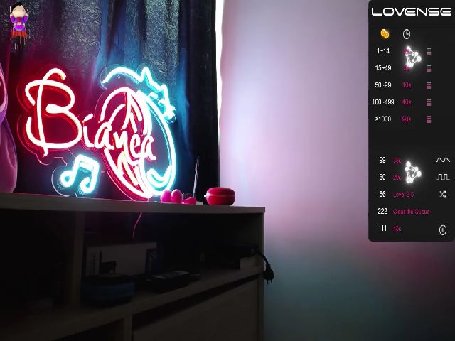 Live sex webcam photo for BiancaMiller #274126381