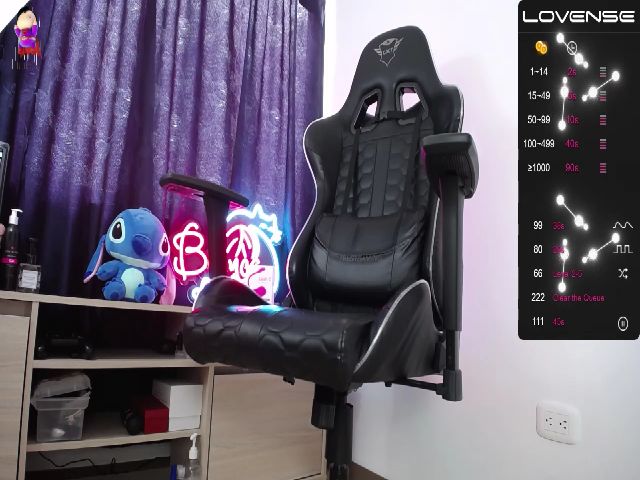 Live sex webcam photo for BiancaMiller #274176767