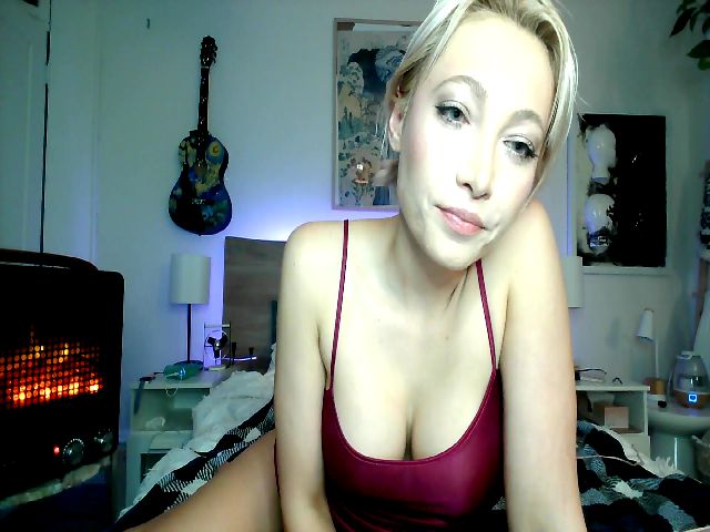 Live sex webcam photo for BiancaXBlack #272926641