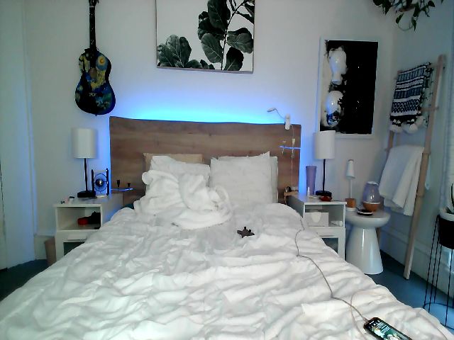 Live sex webcam photo for BiancaXBlack #273453669