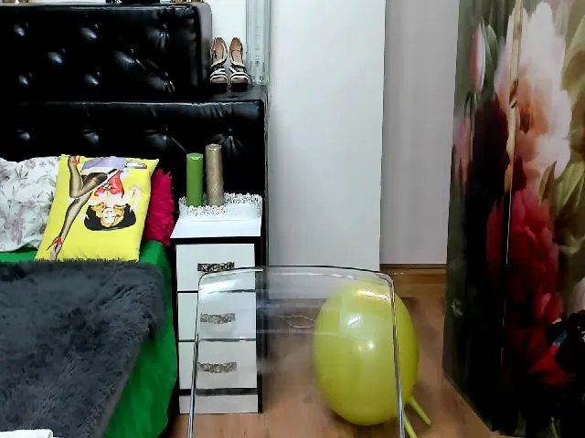 Live sex webcam photo for Bibityna #273552205