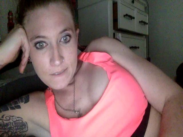 Live sex webcam photo for Bigtitbitch47 #273754631