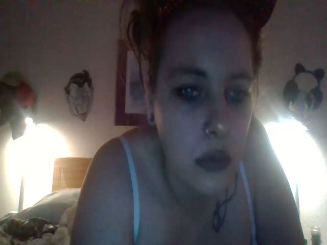 Live sex webcam photo for Binky18 #272005529