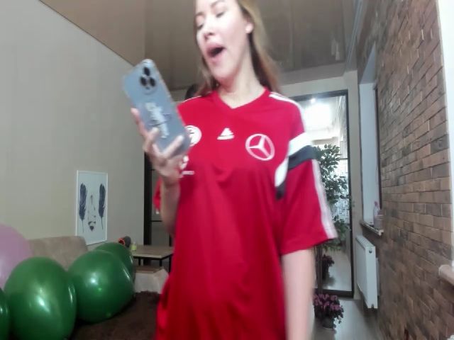 Live sex webcam photo for BirthdayLori #272373241