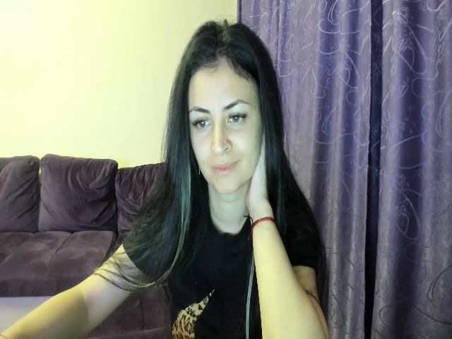 Live sex webcam photo for Bitch_E #272889786