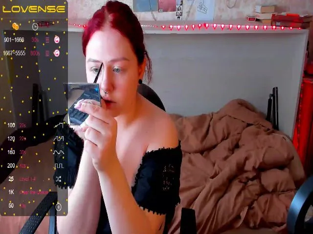 Live sex webcam photo for BitchofSun #272328158