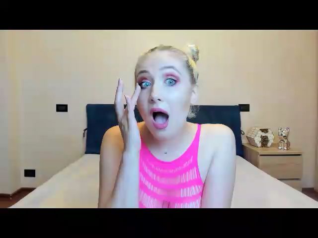 Live sex webcam photo for BlackBlair69 #274321158