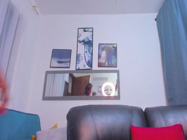 Live sex webcam photo for Blackhot23 #271698390