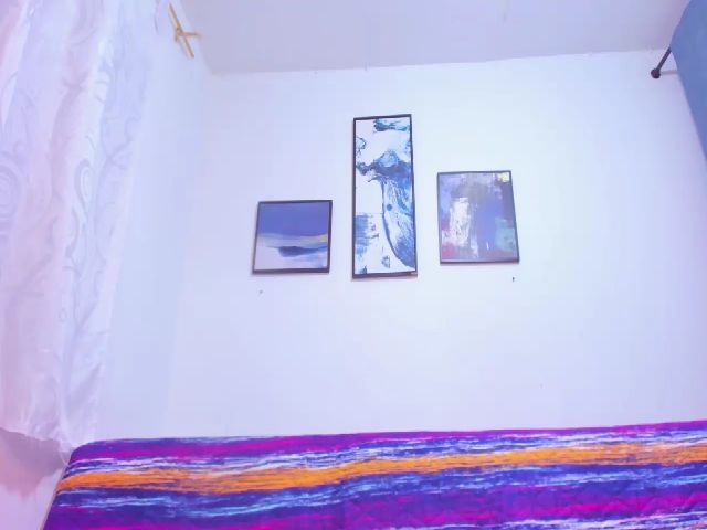 Live sex webcam photo for Blackhot23 #273507054