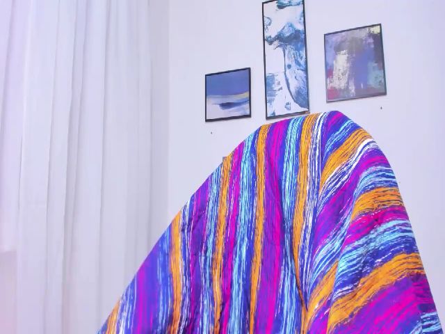 Live sex webcam photo for Blackhot23 #273808360