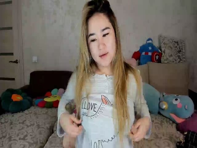 Live sex webcam photo for BlessingMina #272850536