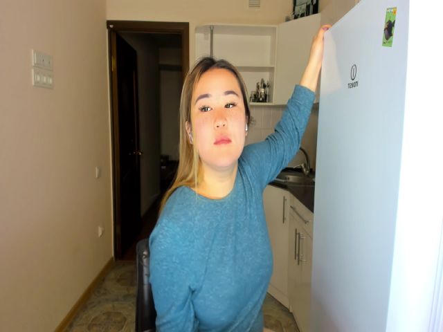 Live sex webcam photo for BlessingMina #273196652