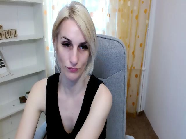 Live sex webcam photo for Blonde_ANGE #272862555