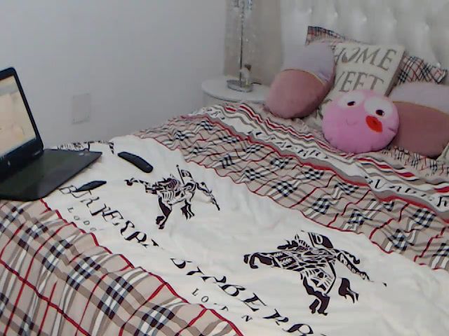 Live sex webcam photo for BlondeeFairy #271738588