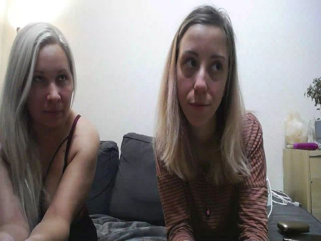 Live sex webcam photo for Blondyfordad #272401987